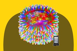 JDGJYDS 328 FT Christmas Light 1000 LEDs on a yellow background.