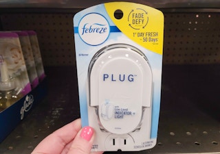kroger-febreze-plug-warmer-4-sv