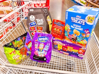 costco-halloween-treats-candy-snacks-1