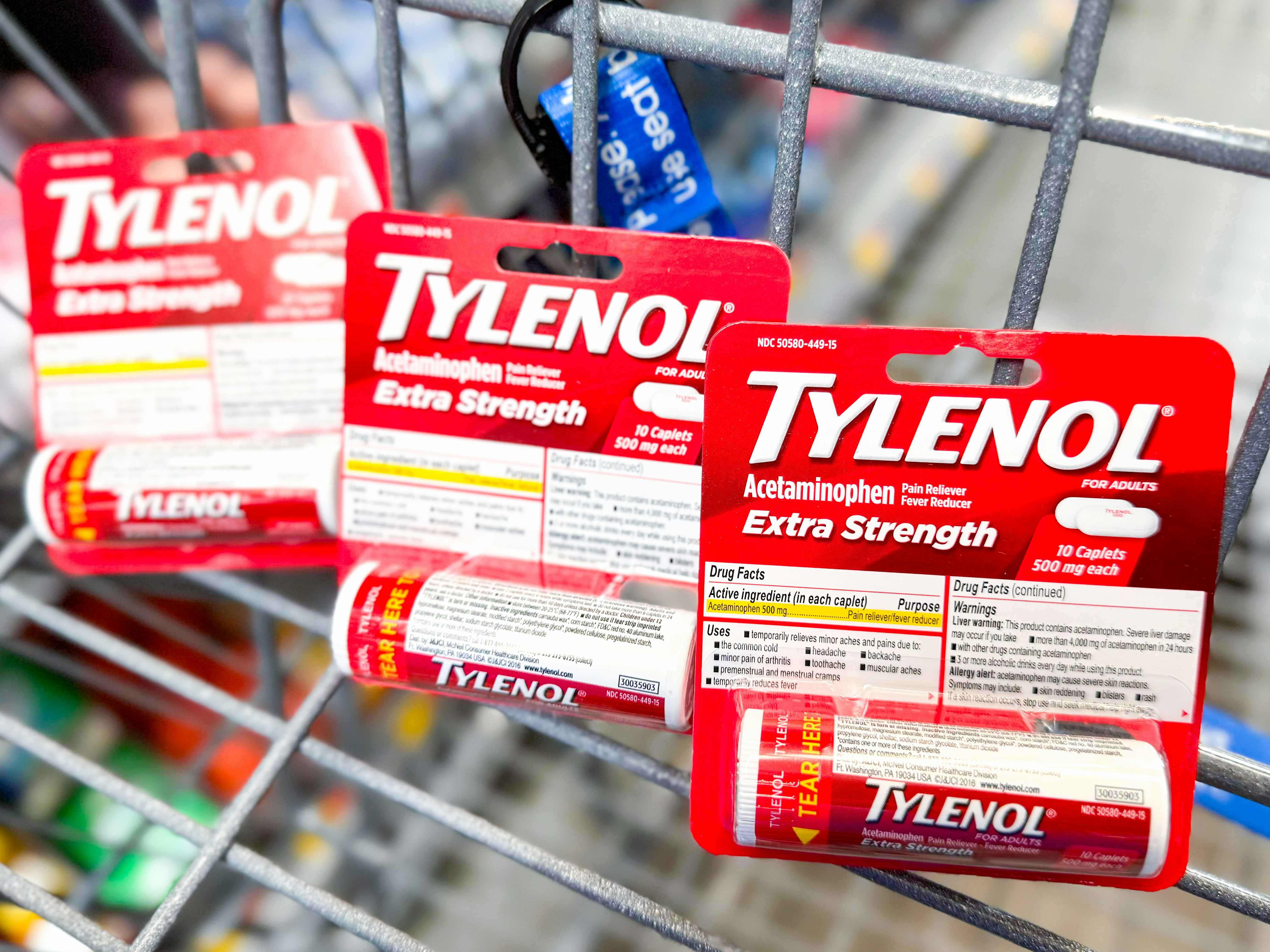 Free Travel-Size Container of Tylenol Extra Strength at Walmart