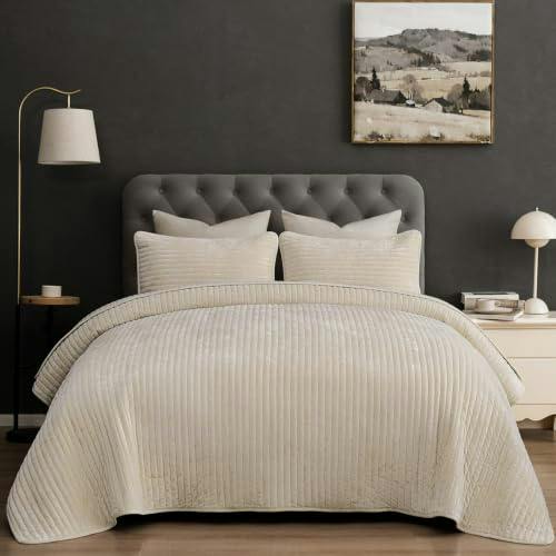 Velvet Quilt Set