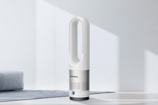 22-Inch Bladeless Fan in middle of room