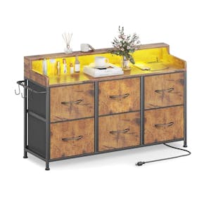 Dresser with 6 Drawers