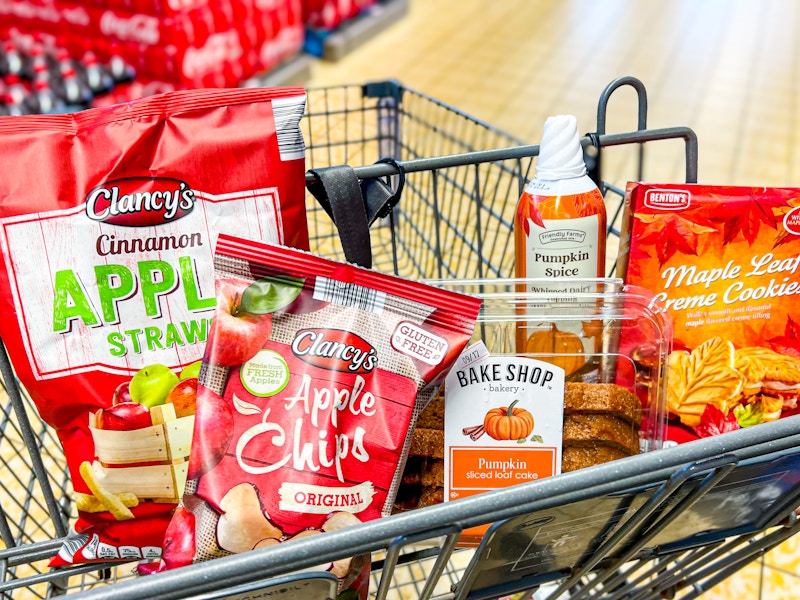 aldi fall pumpkin and apple flavor treats apple chips apple straws pumpkin spice whipped topping pumpkin sliced cake maple leaf cookies in cart 1