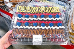 Sam’s Club’s Patriotic Brownie Tray Is Here for Memorial Day — Just $21.98 card image