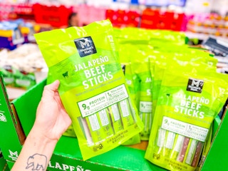 sams-club-members-mark-jalapeno-beef-sticks-1