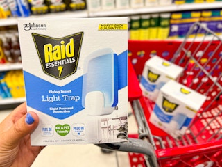 raid essentials insect light trap taregt3 1685900395 1685900395