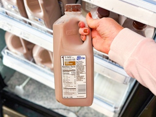 kroger-chocolate-milk-2