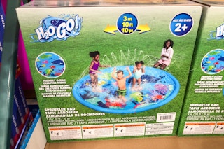 costco h2ogo under the sea splash pad on display