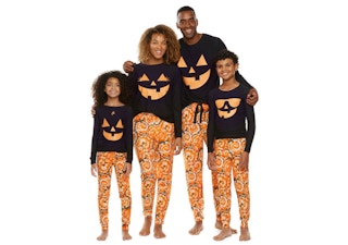 jcpenney-halloween-pajamas-101621
