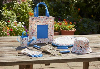 7-Piece Gardening Essentials Kit