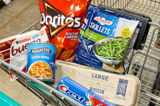 freebies moneymakers groceries in shopping cart