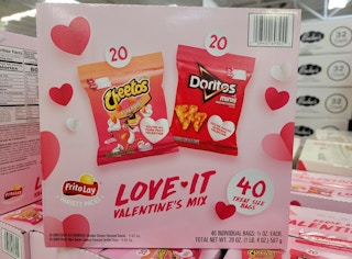 sams club cheetos doritos valentines mix 2022 sv 1642786403 1642786403