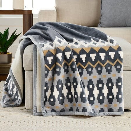 Better Homes & Gardens Throw Blanket