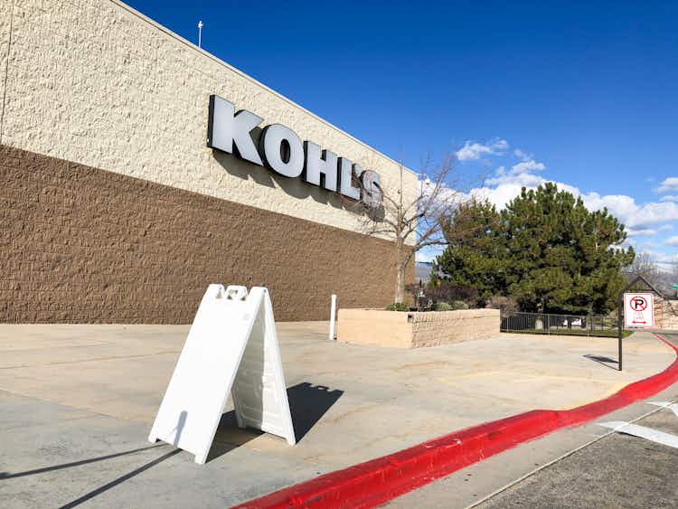 Curbside pickup sign in front of Kohl's during the coronavirus outbreak.