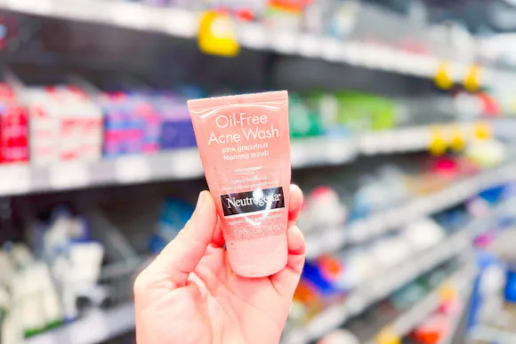 Score a Free Bottle of Neutrogena Face Wash at Walmart