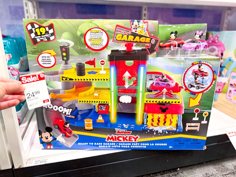 mickey-mouse-ready-to-race-garage-target2