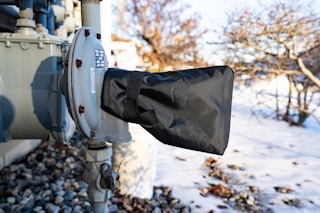 black outdoor faucet cover 