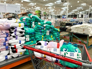 costco-clearance-deals-kids-sleep-hoodie