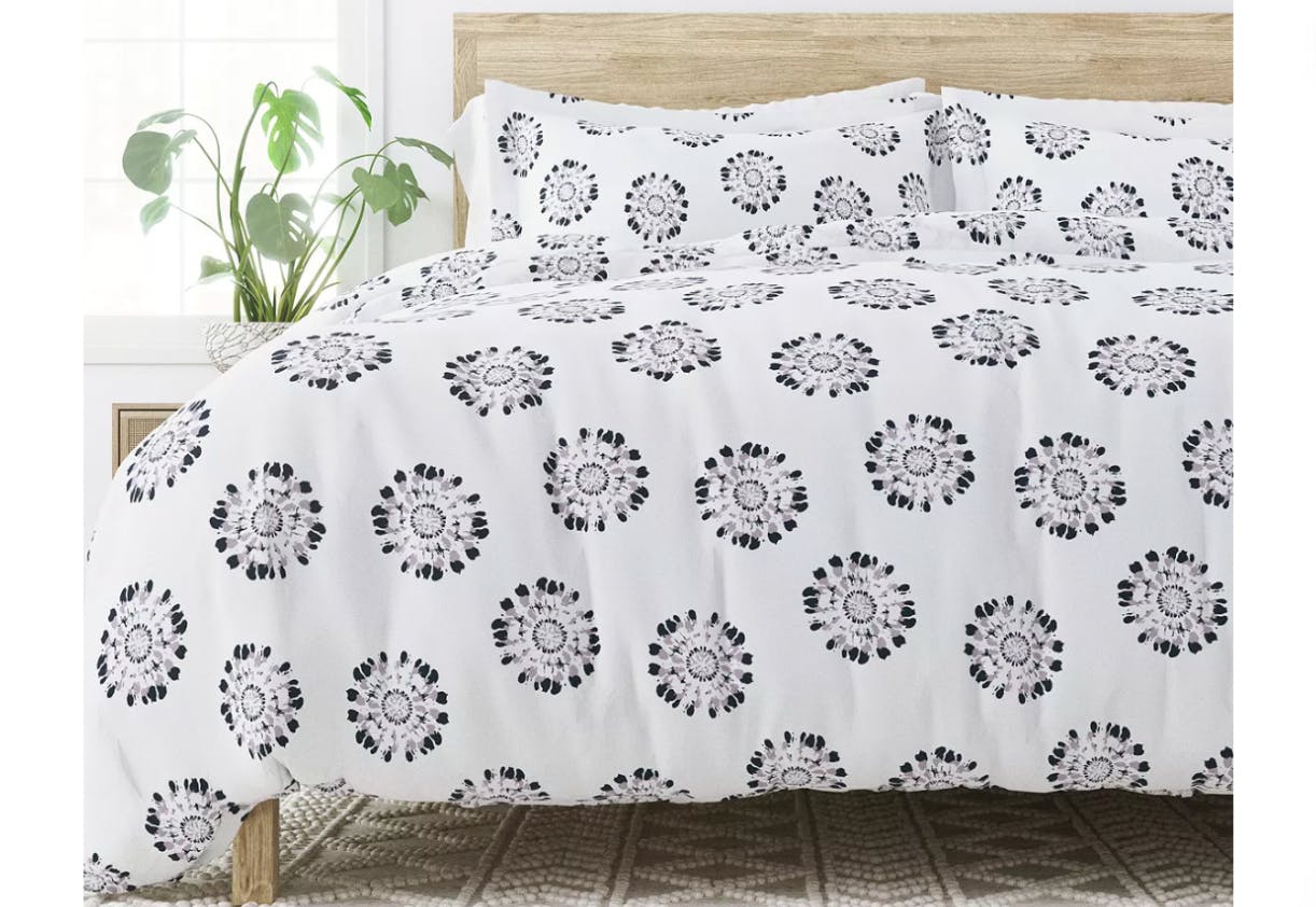 Kaycie Gray Duvet Cover Set