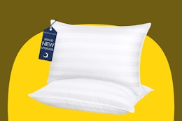 Hotel-Grade Bed Pillow Set, $21 on Amazon card image