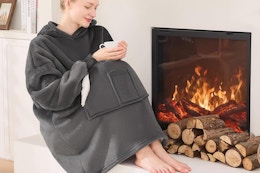B0D2C9TKPW blanket hoodie