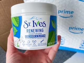 amazon st ives moisturizer5 1681849375 1681849375