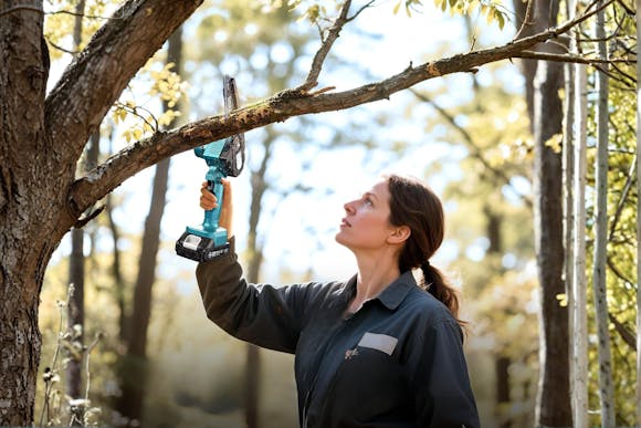 This Mini Handheld Chainsaw Is Just $17.77 With Amazon Promo Code