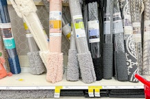 Room Essentials Area Rug