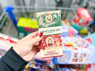 walmart-christmas-clearance-2025-10