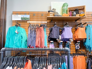 women's patagonia apparel