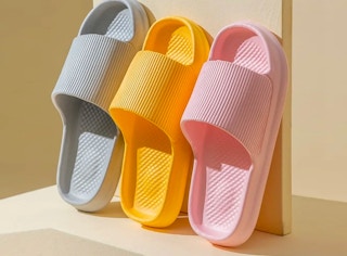 jane-pillow-sandals-2022-3