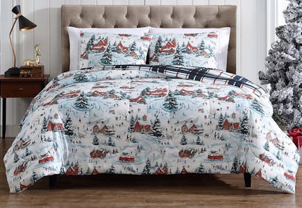 Hallmart Collectibles Comforter Set