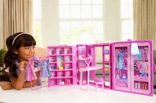 Walmart Barbie dream closet playset