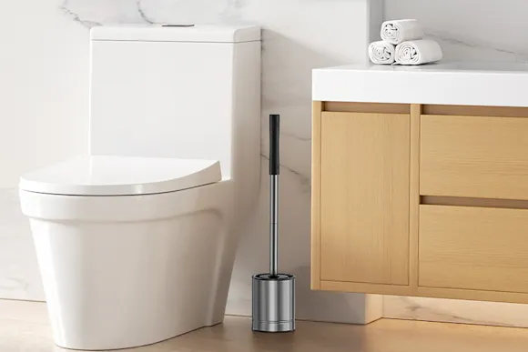 This Amazon's Choice Toilet Bowl Brush Set Is Now Only $5.99