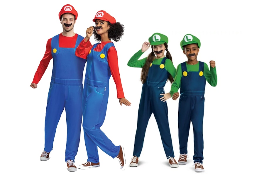 family-halloween-costume-mario-brothers