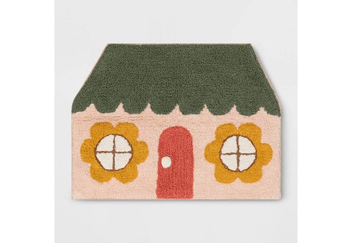 Pillowfort Accent Rug