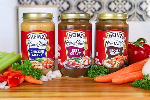 9 Easy Weeknight Dinners With Heinz HomeStyle Gravy (On Sale for $1.99) card image
