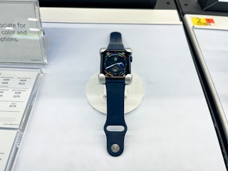 apple watch 8 walmart 2022 4 1668527943 1668527943