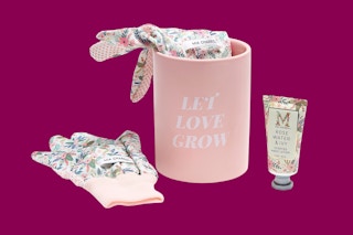 Mia Charro Gardening Gift Set on a pink background
