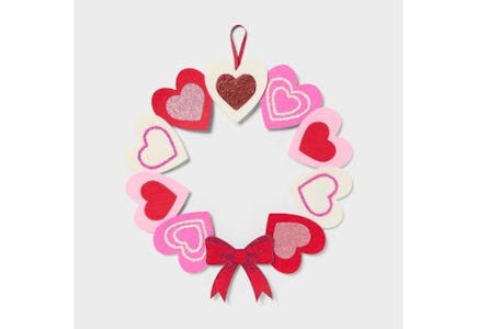 Spritz Valentine's Day Felt Wreath