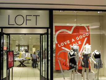 Online Shoppers Rejoice! Ann Taylor Factory & LOFT Outlet FINALLY