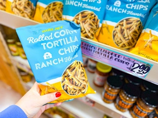 trader-joes-rolled-corn-tortilla-chips-1