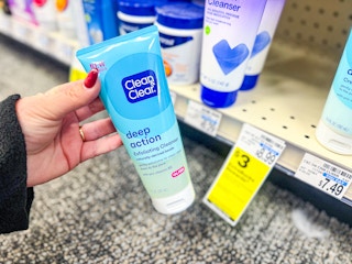 clean-clear-face-scrub-cvs-kcl-3165 jpg