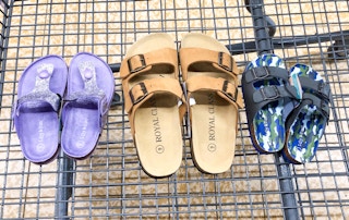 aldi footbed sandals 1 1684339803 1684339803