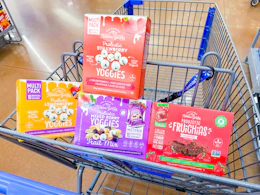 4 nature's garden snacks sitting in a walmart cart