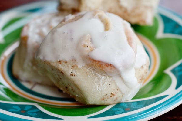 Desserts Under $5: Gooey Cinnamon Rolls