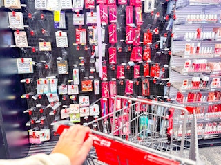 cvs-one-other-beauty-tools-area-aisle-kcl-4783