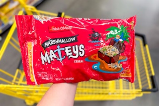 hand holding a bag of malt-o-meal cereal