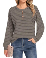 Women's Lightweight Pullover Sweater